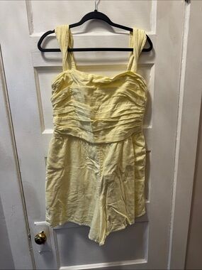 Abercrombie & Fitch Yellow Ruched Strap Romper
